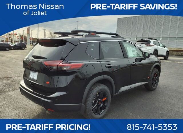 
								Nissan Rogue full									