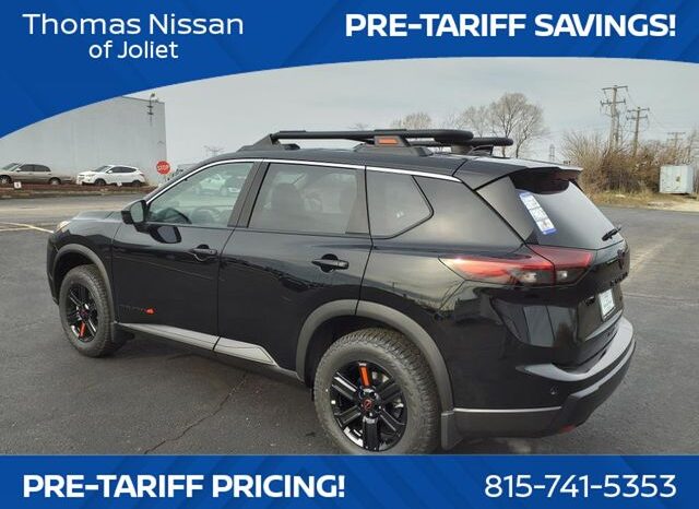 
								Nissan Rogue full									