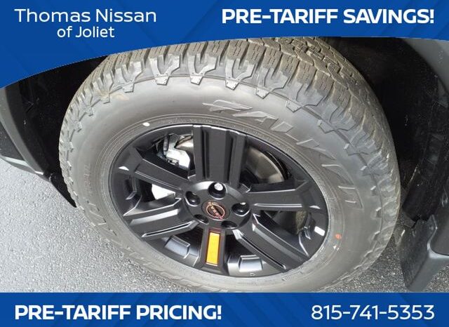 
								Nissan Rogue full									