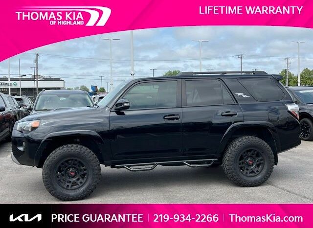 
								Toyota 4Runner full									