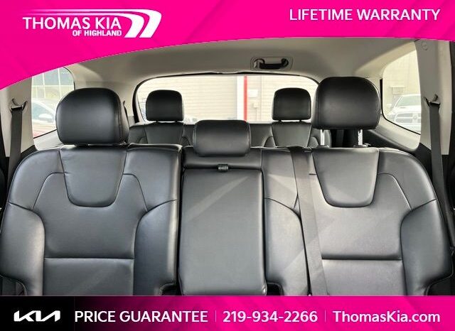 
								Kia Telluride full									