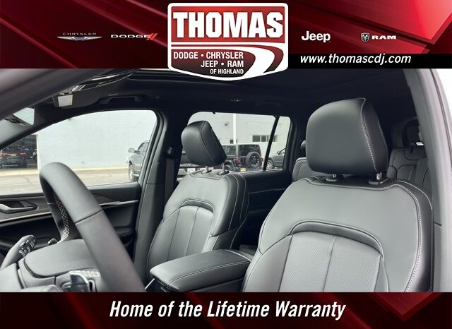 
								Jeep Grand Cherokee L full									