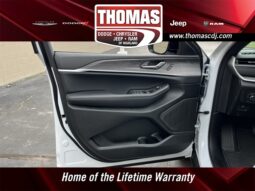 
										Jeep Grand Cherokee L full									