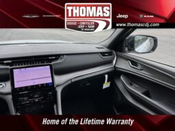 
										Jeep Grand Cherokee L full									
