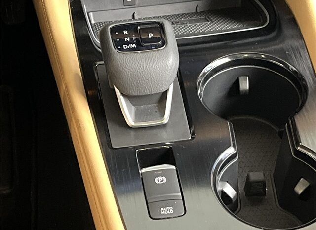 
								Nissan Rogue full									