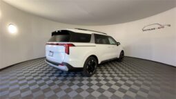
										Kia Carnival full									