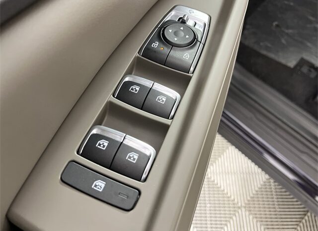 
 Kia Carnival full									
