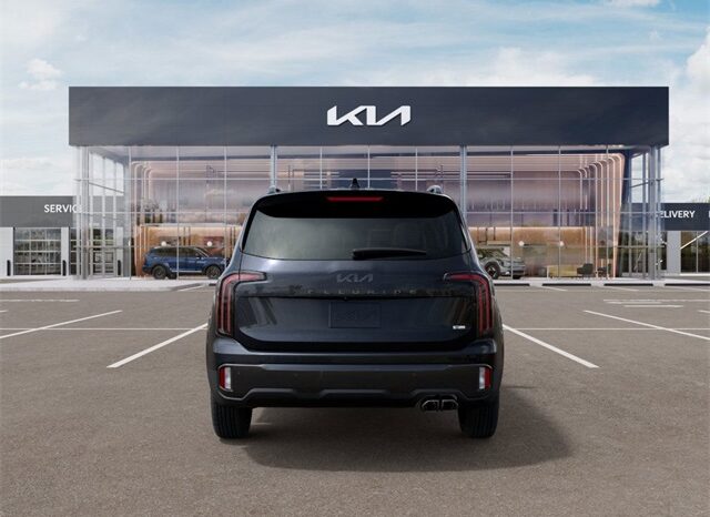 
								Kia Telluride full									