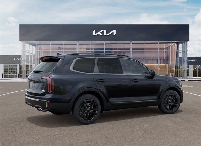 
								Kia Telluride full									