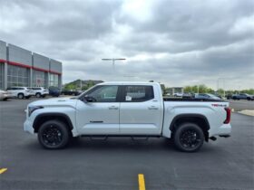Toyota Tundra Hybrid