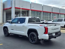 Toyota Tundra Hybrid