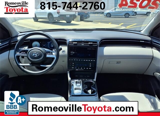 
 Hyundai Tucson full									