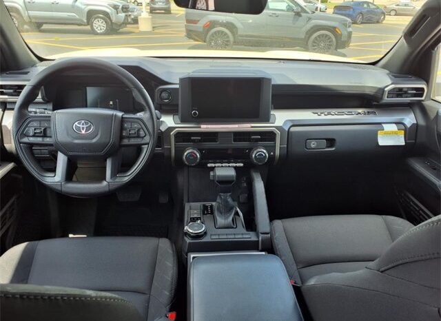 
 Toyota Tacoma full									