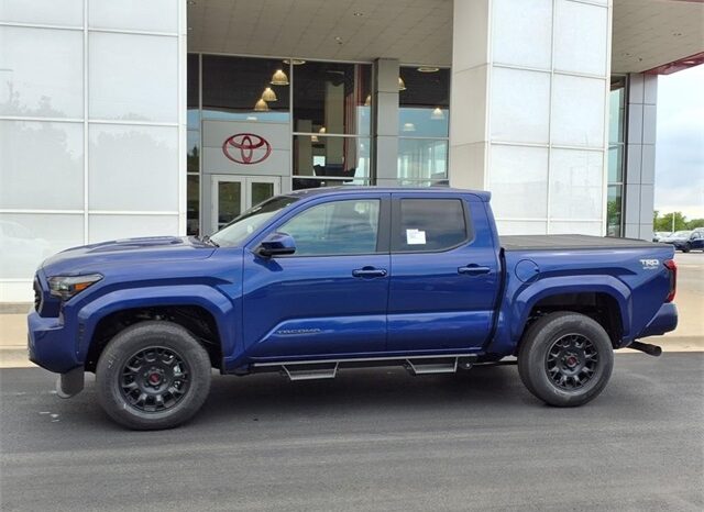 
 Toyota Tacoma full									