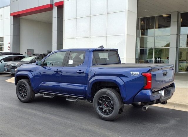 
 Toyota Tacoma full									