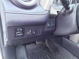 
										Toyota RAV4 full									