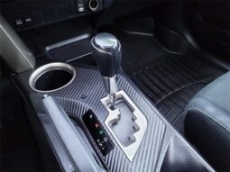 
										Toyota RAV4 full									