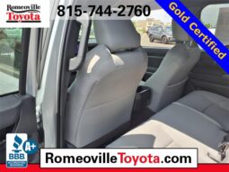 
 Toyota Tacoma full									