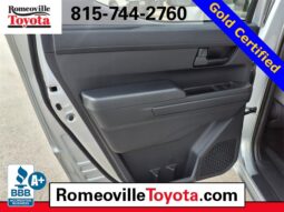 
 Toyota Tacoma full									