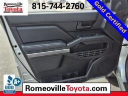 
 Toyota Tacoma full									