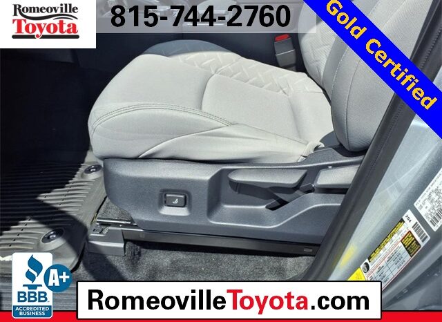 
 Toyota Tacoma full									