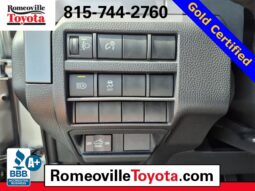 
 Toyota Tacoma full									