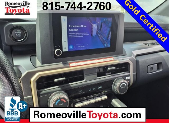 
 Toyota Tacoma full									