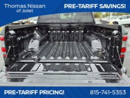 
										Nissan Frontier full									