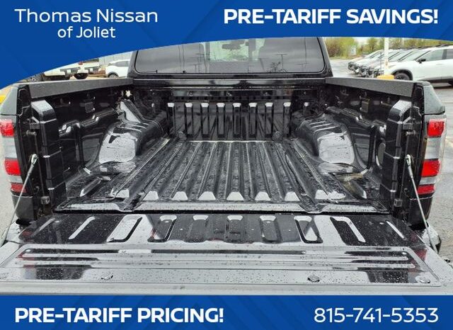 
								Nissan Frontier full									