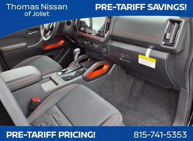 
								Nissan Frontier full									