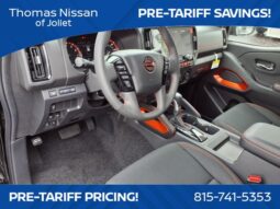 
										Nissan Frontier full									