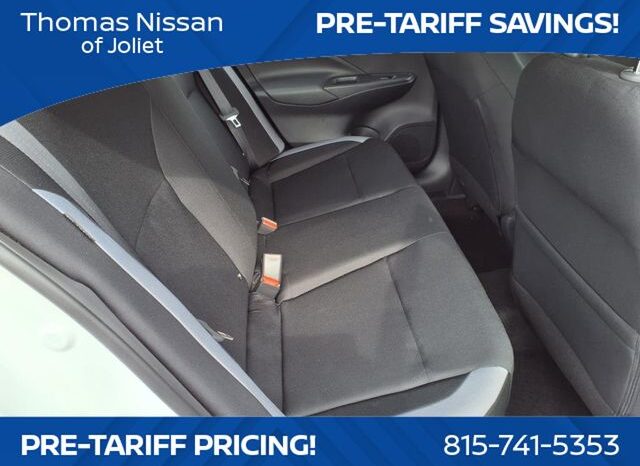 
 Nissan Versa full									