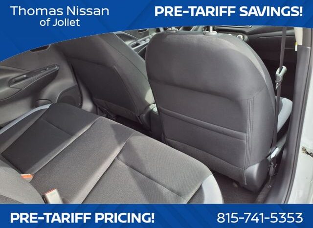 
 Nissan Versa full									