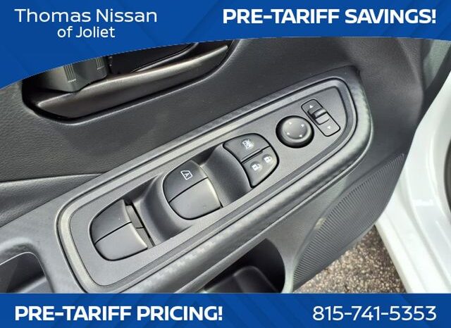 
 Nissan Versa full									