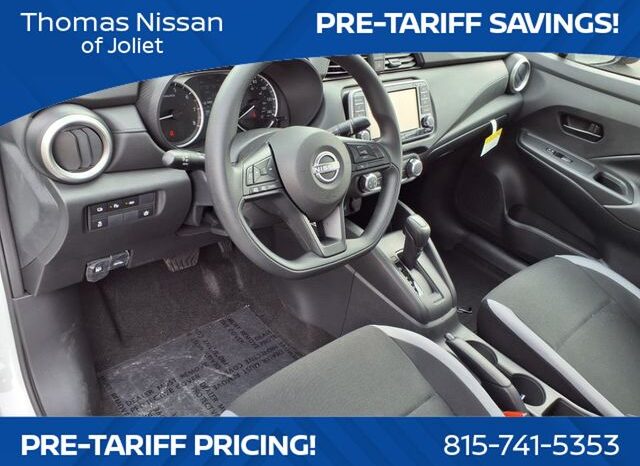 
 Nissan Versa full									