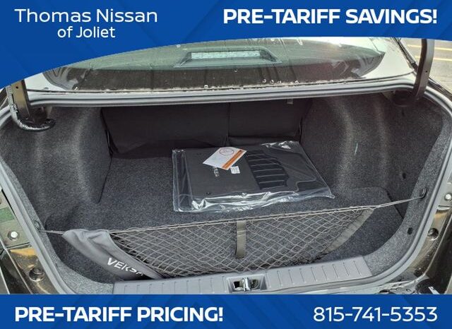 
 Nissan Versa full									