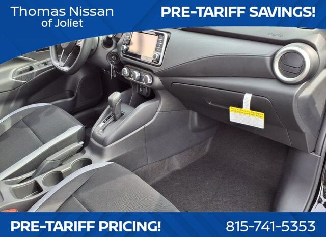 
 Nissan Versa full									