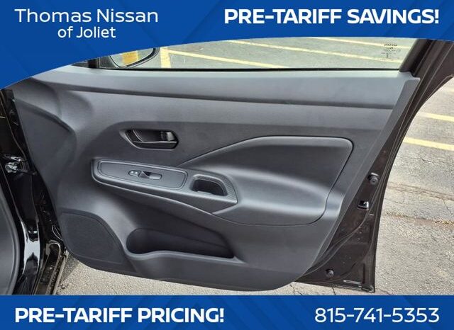 
 Nissan Versa full									