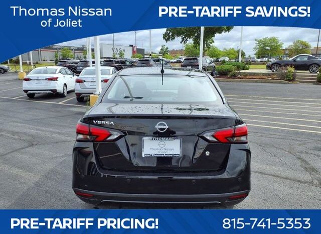 
 Nissan Versa full									