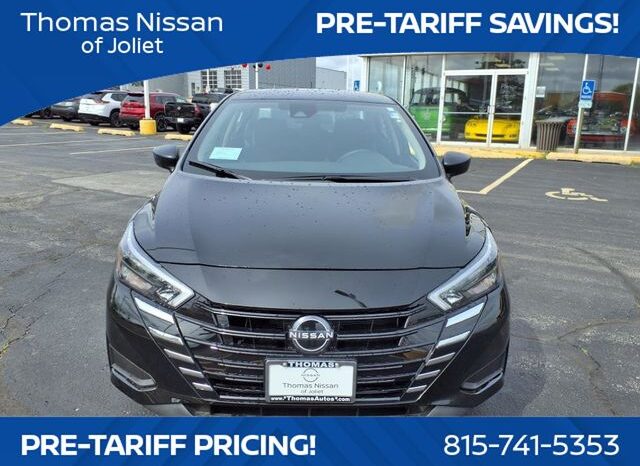 
 Nissan Versa full									