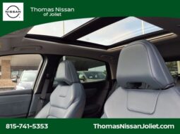
										Nissan Ariya full									