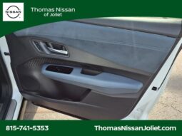 
										Nissan Ariya full									