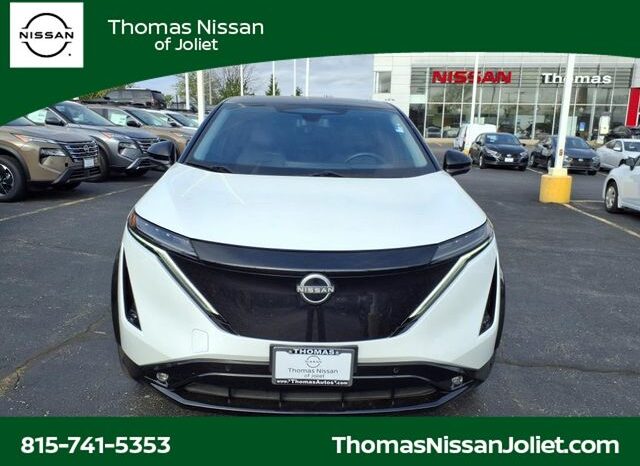 
								Nissan Ariya full									