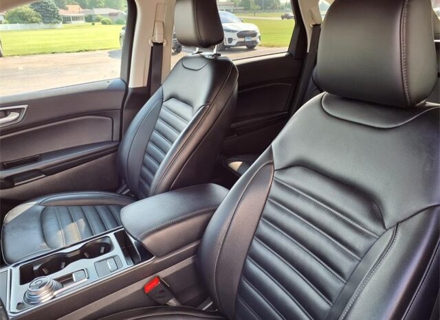 
 Ford Edge full									