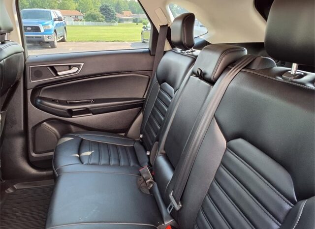 
 Ford Edge full									