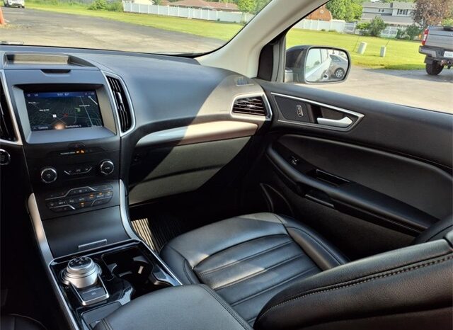 
 Ford Edge full									