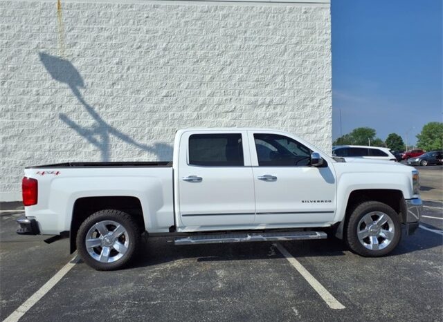
 Chevrolet Silverado 1500 full									