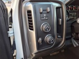 
 Chevrolet Silverado 1500 full									