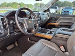 
 Chevrolet Silverado 1500 full									