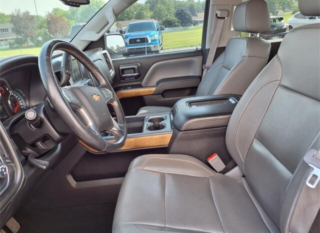 
 Chevrolet Silverado 1500 full									
